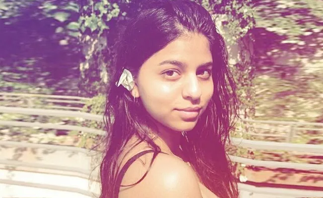 Suhana Khan pics Go Viral Again - Sakshi