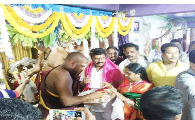 Talasani Srinivas Yadav Family Peddamma Temple - Sakshi