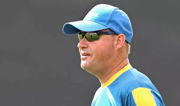 Mickey Arthur slams boorish and arrogant Australian cricketers - Sakshi