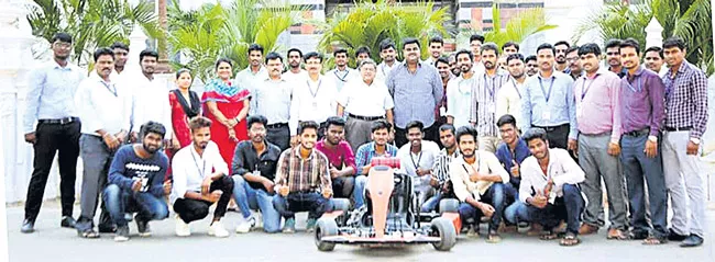 Engineering Students Designed New Speed Car - Sakshi