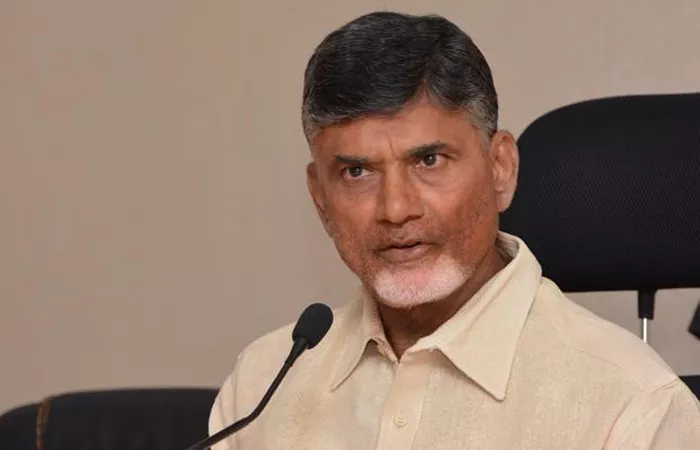 CM Chandrababu mandate to the TDP MPs about Resignations - Sakshi