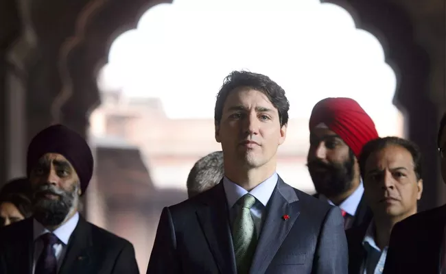 Justin Trudeau India Tour negative Impact in Canadians - Sakshi