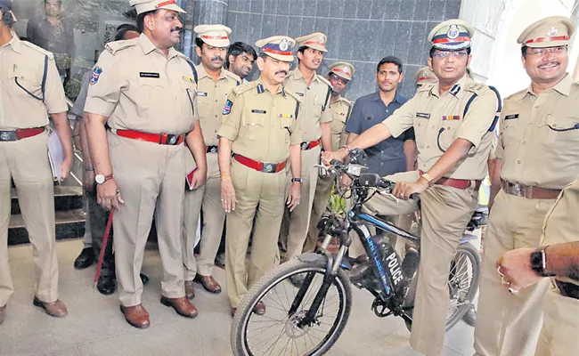 E cycle Patrolling in Tourist Spots - Sakshi