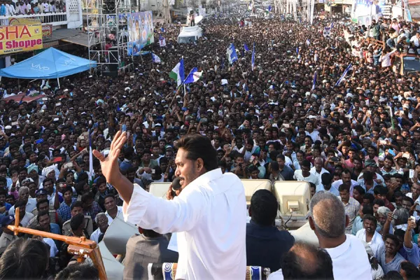 Gundlakamma Project completed BY Ys Rajasekhar Reddy :  Ys Jagan - Sakshi