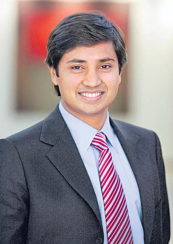 Aditya Mittal as Arcelor president - Sakshi