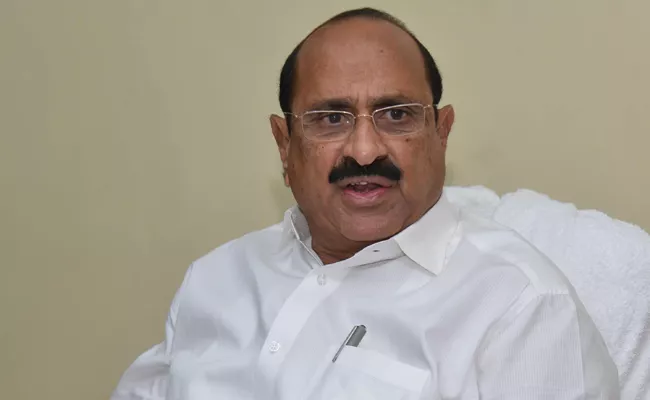 Resignations Of AP BJP Ministers Was Not Real Says Kamineni Srinivas - Sakshi