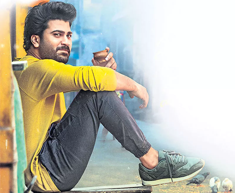 'Padi Padi Leche Manasu' first look released on Sharwanand's birthday - Sakshi