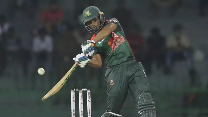 Dot balls the reason Bangladesh lost to India in Nidahas Trophy, Mahmudullah - Sakshi