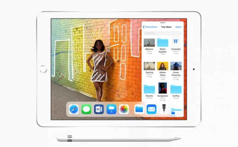 Apple 9.7-inch iPad (2018) goes on pre-order via Flipkart; prices start at Rs 28,000 - Sakshi