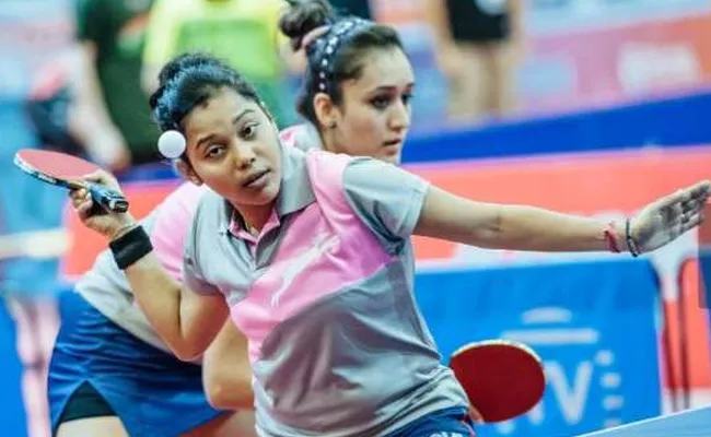 Indian women's doubles pair Win silver medal In CWG2018  - Sakshi