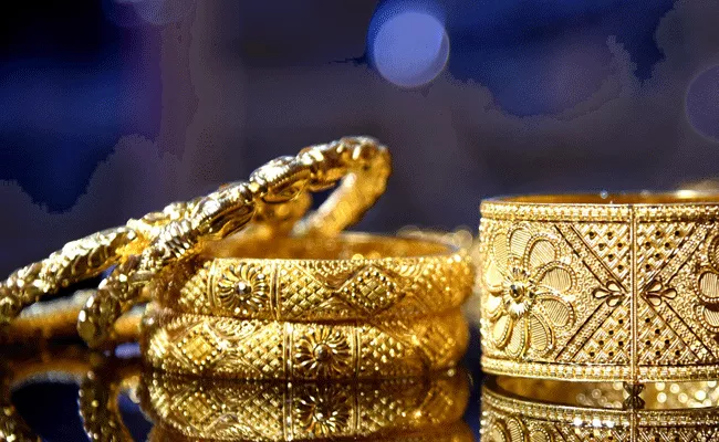 Before Buying Gold To Celebrate Akshaya Tritiya Remember These Things - Sakshi