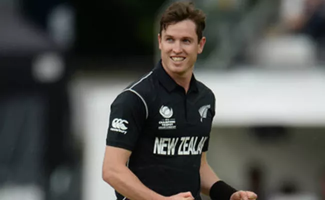 New Zealand Fast Bowler Has Been Signed By The Mumbai Indians - Sakshi