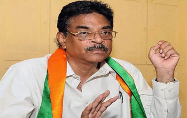 Kambhampati Haribabu Resigned To BJP  Post - Sakshi