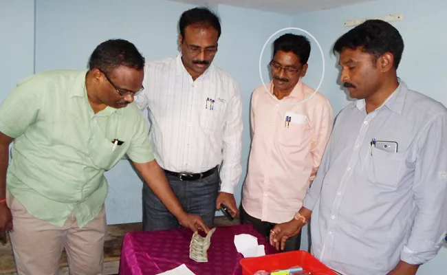 VRO Demands Bribery In Adilabad - Sakshi