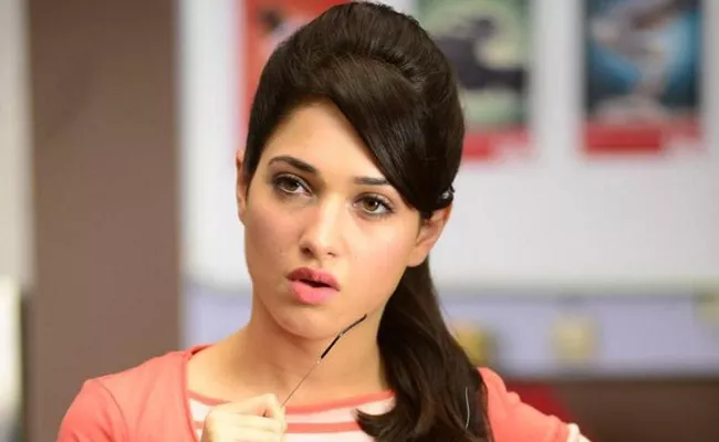  Tamannaah Acts in Telugu Version Of Queen Movie, Put on Hold? - Sakshi