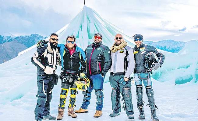 City Bikers Extreme Winter Ladakh Raid - Sakshi