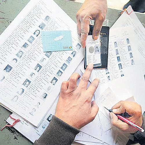 BC Voters Count starts in two days - Sakshi