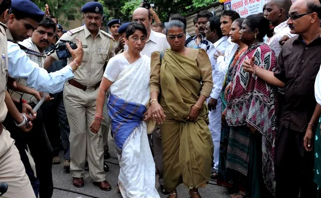 Maya Kodnani Acquitted In Naroda Patiya Massacre Case - Sakshi