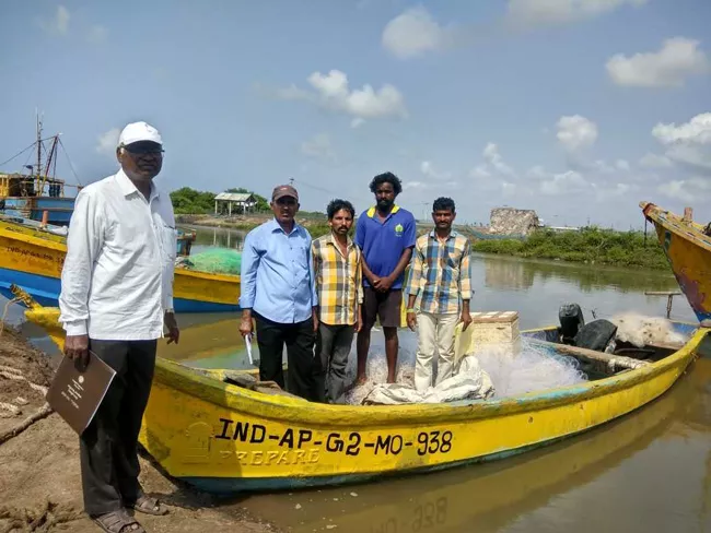 Colour Coding For Fishermen Boats - Sakshi