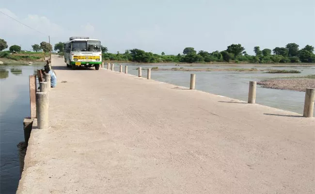 The Old Bridge Dangerous Zone In Kundu River - Sakshi