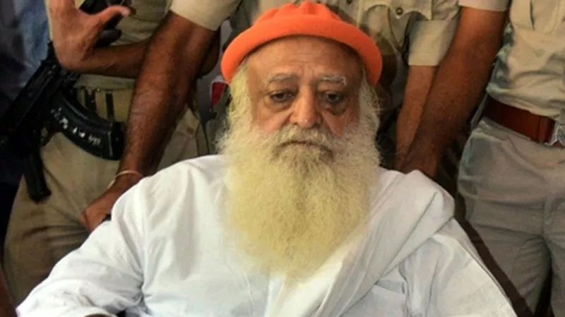 Congress Shares PM Modis Video With Rape Convict Asaram - Sakshi