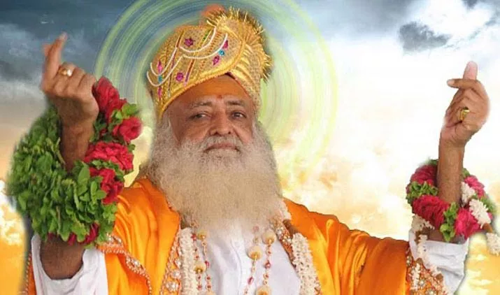 Raping girls no sin for 'Brahmgyani' like him, believed Asaram - Sakshi