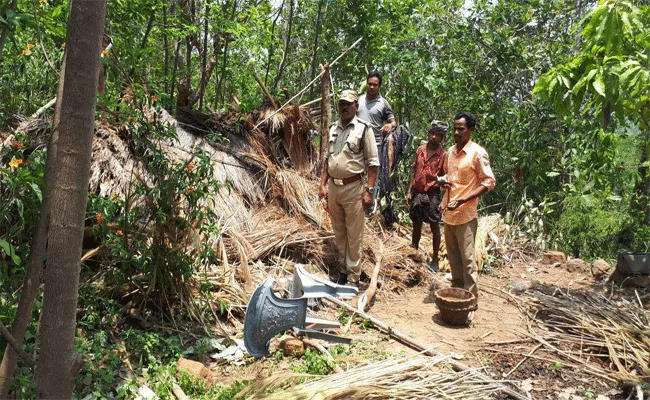 Elephants have destroyed ​hut - Sakshi