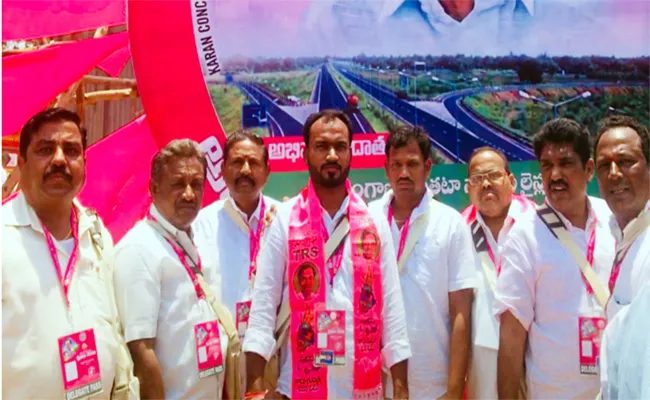 TRS 17th Plenary Coming To Mandals Leaders - Sakshi