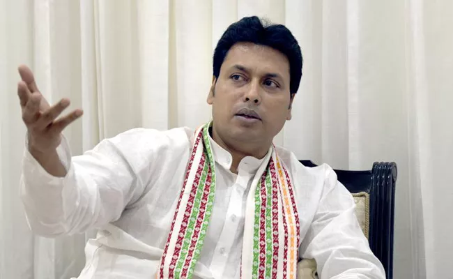 Tripura Cm Says Mechanical Engineers Should Not Opt For Civil Service - Sakshi