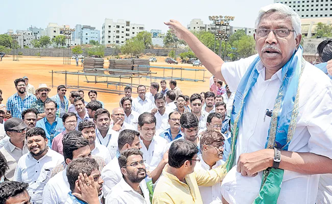 Telangana Jana Samithi Formation Sabha In Hyderabad Saroor Stadium - Sakshi