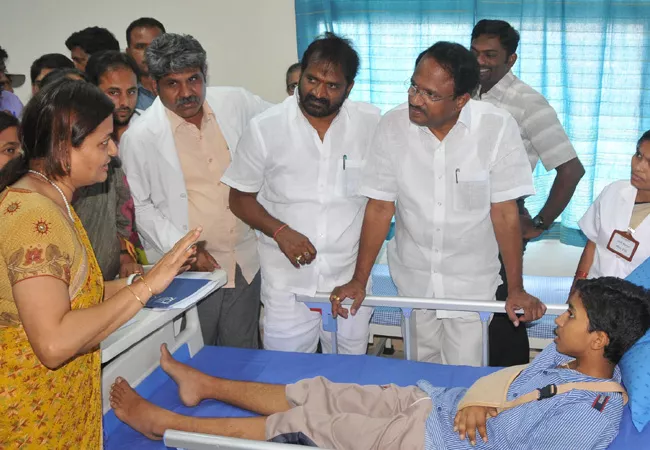 Cancer Center Is Started In Mahabubnagar - Sakshi