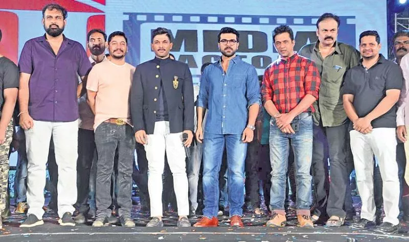 Producer Allu Aravind Speech Naa Peru Surya Na Illu India Pre Release - Sakshi