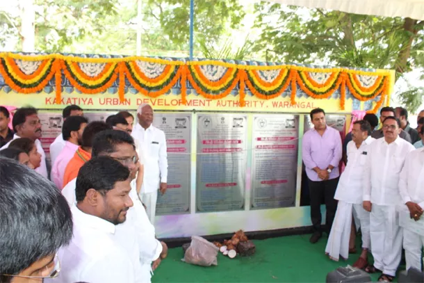 Minister ktr visits warangal  - Sakshi