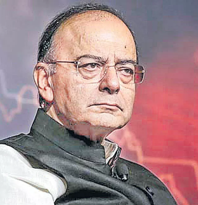 Arun Jaitley likely to undergo kidney transplant in AIIMS - Sakshi