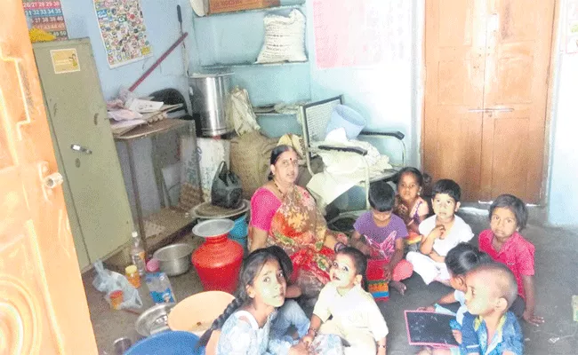 Half Day Schools In Anganwadi - Sakshi