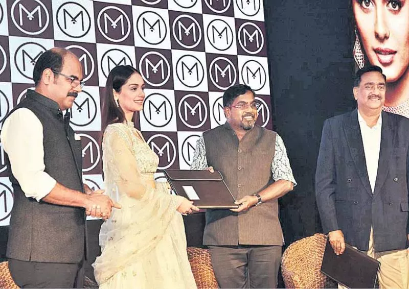 Manushi Chhillar  is the Malabar Gold brand ambassador - Sakshi