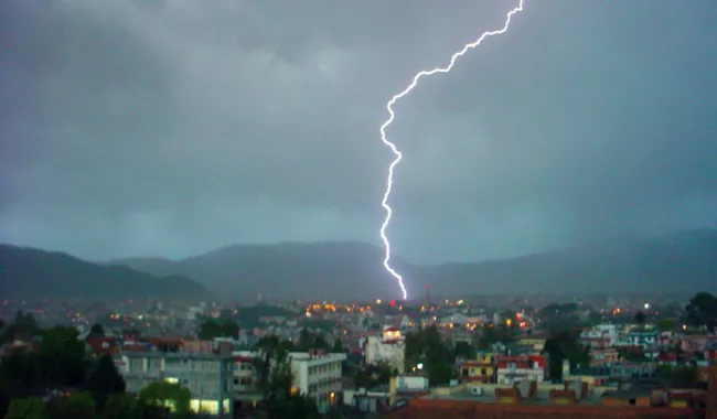 Rain, Thunderstorm Likely In Coastal Andhra Pradesh - Sakshi