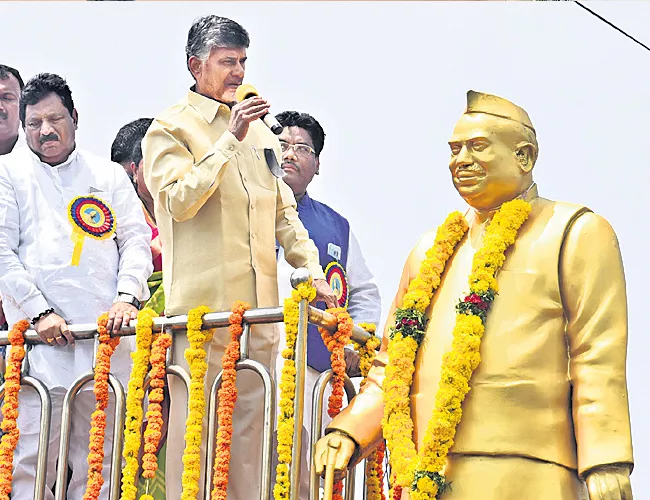 Chandrababu naidu commented on bjp - Sakshi