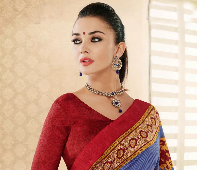 Actress Amy Jackson says sari is the most beautiful thing a woman - Sakshi