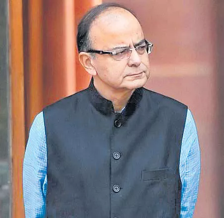 Finance Minister Arun Jaitley admitted to AIIMS, to undergo kidney transplant surgery on Saturday - Sakshi