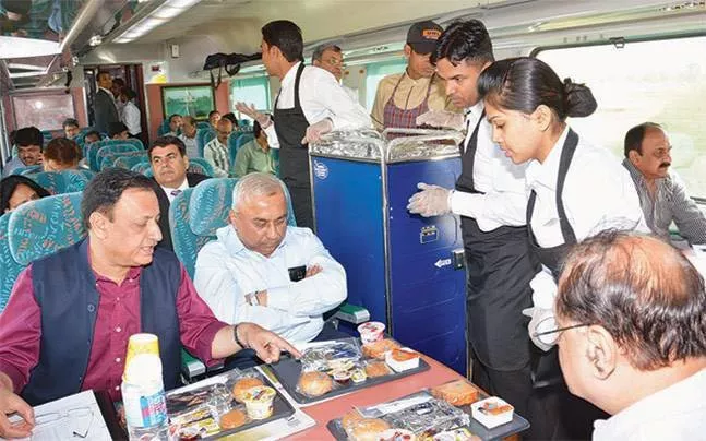 Railway Catering Services To Attract 5 Percent GST - Sakshi