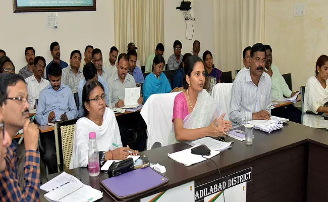 Rythu Bandhu Scheme Applies Only For Pass Book Holders - Sakshi