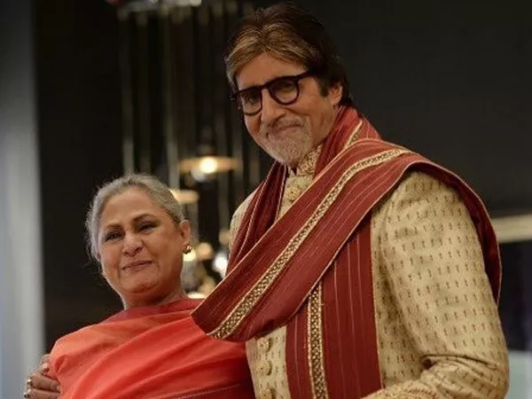 Amitabh Bachchan Writes Letter In his Blog  On Jaya Bachchan Birthday - Sakshi