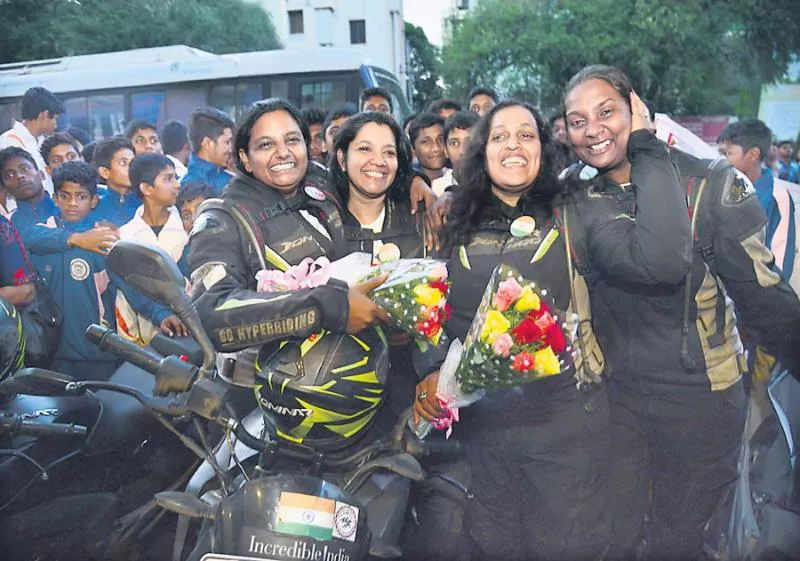 Adventure of Telangana girls - Sakshi