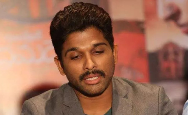 Allu Arjun Trolled with Impact Dialogue - Sakshi