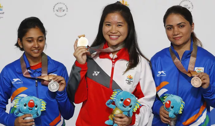 Mehuli Ghosh And Apurvi Chandela Wins Silver, Bronze - Sakshi