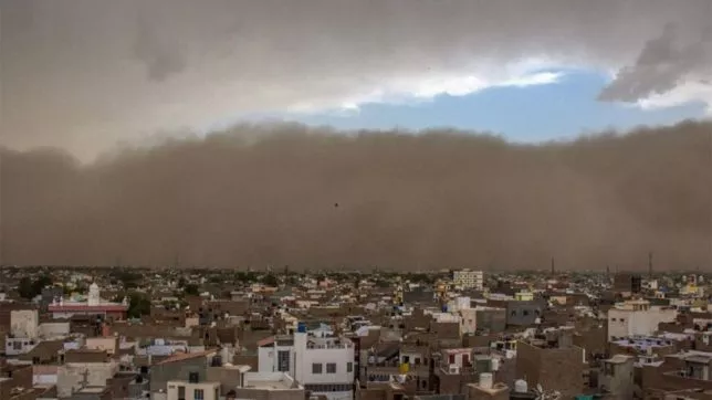 Dust, thunderstorm likely to hit various states in next 5 days, warns Met - Sakshi