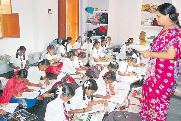 Foundation course for gurukul students - Sakshi