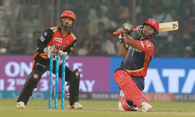 Social Media Reaction On Rishabh Pant Maiden IPL Hundred - Sakshi