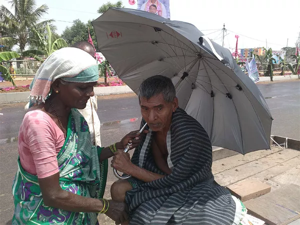 CM KCR Met Please Give Me Permission A Poor Family - Sakshi